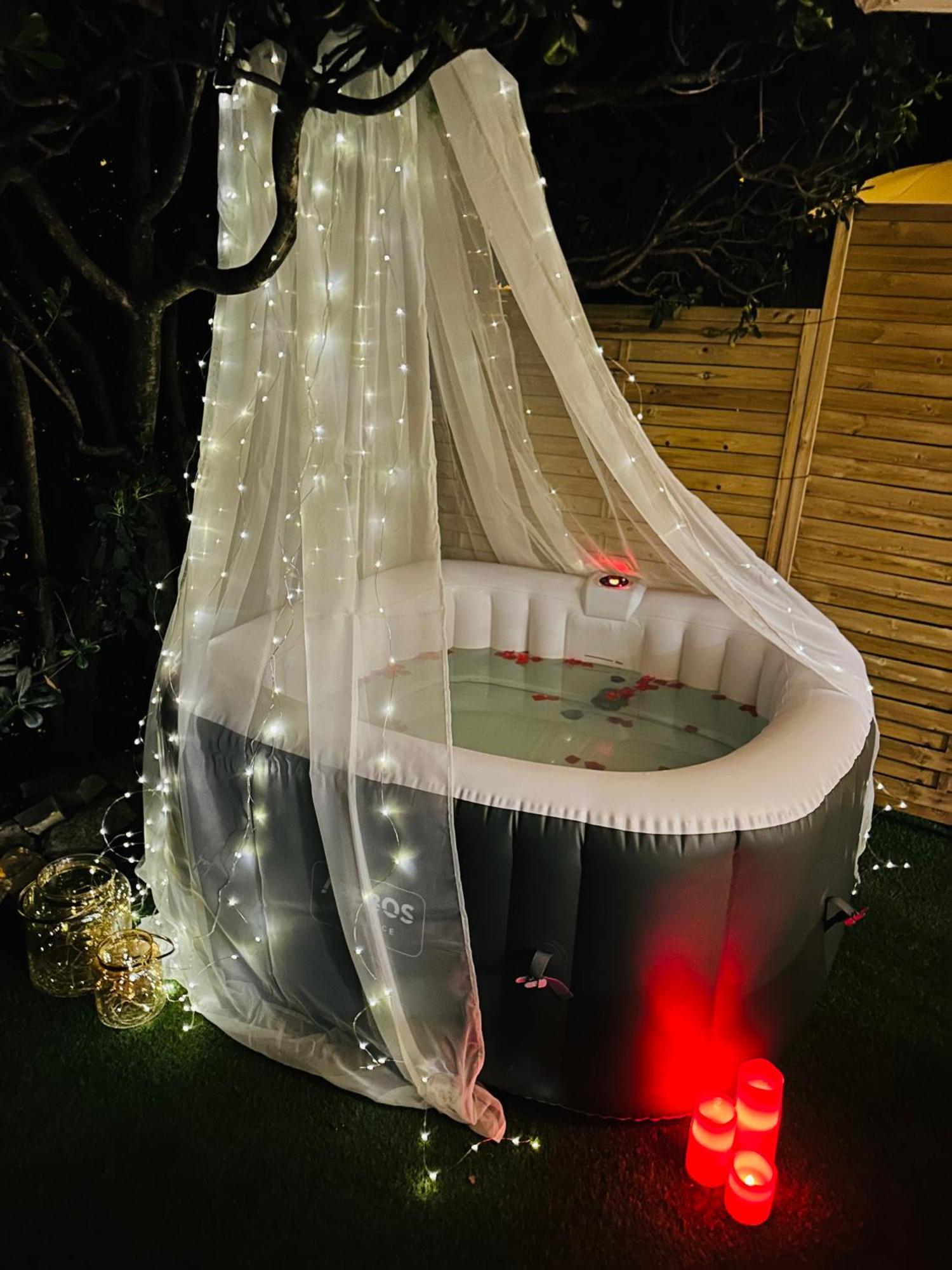 2 Pieces - Parking - Jacuzzi - Food & Drink - Love مينتون المظهر الخارجي الصورة